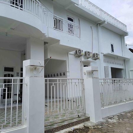 Reddoorz Syariah At Jalan Godean Ξενοδοχείο Ngabean Εξωτερικό φωτογραφία