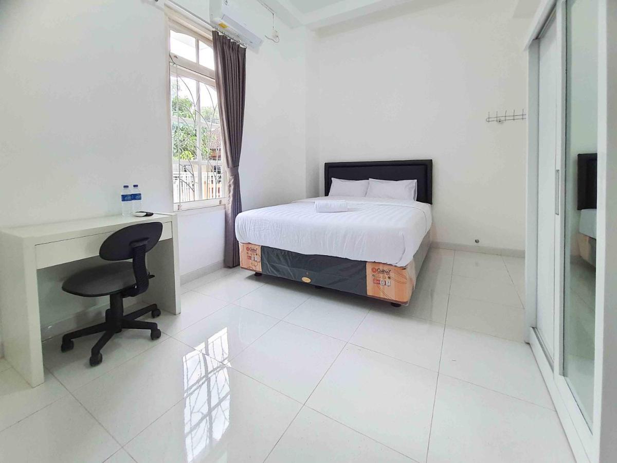Reddoorz Syariah At Jalan Godean Ξενοδοχείο Ngabean Εξωτερικό φωτογραφία