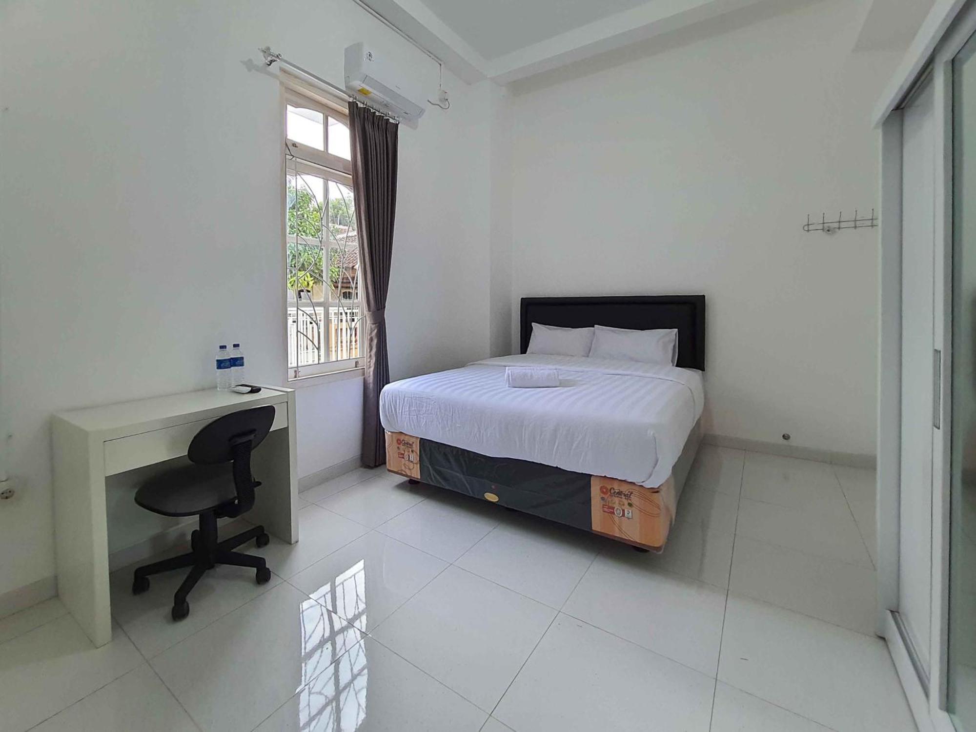 Reddoorz Syariah At Jalan Godean Ξενοδοχείο Ngabean Εξωτερικό φωτογραφία